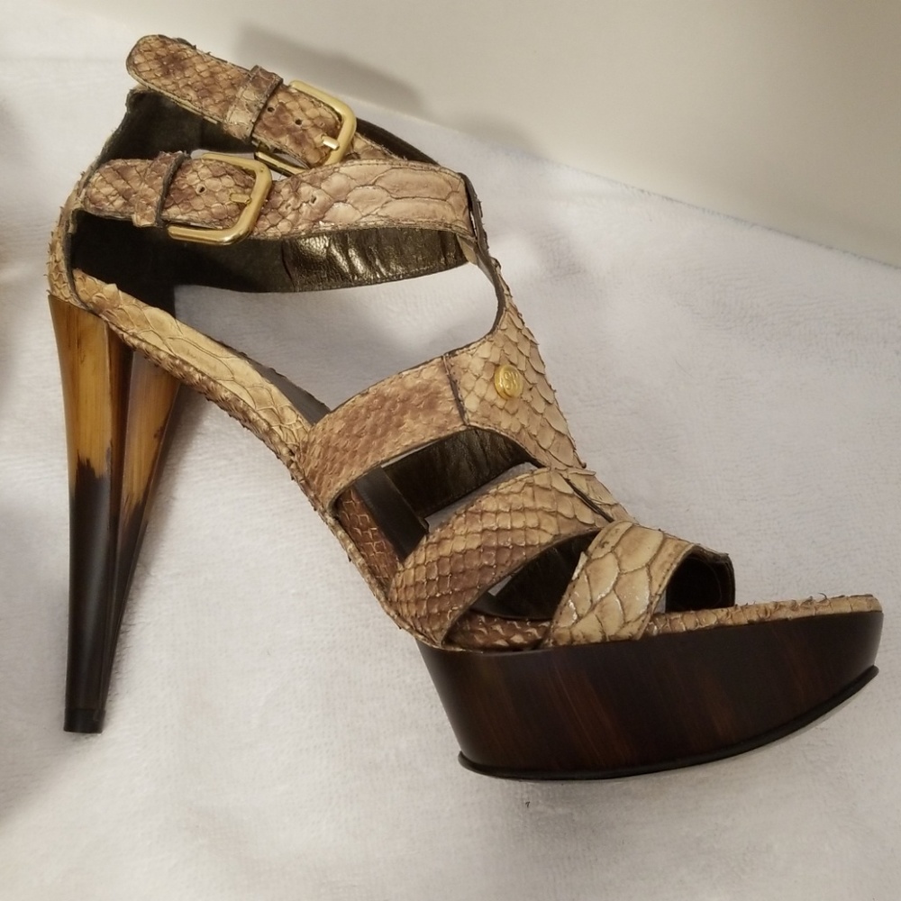 Stuart Weitzman Python Sandals - Picture 2 of 8